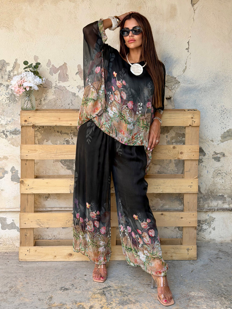 Noir Jardin Pure Silk Co-Ord