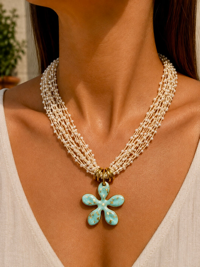 Azzurra Bloom Pearl Necklace