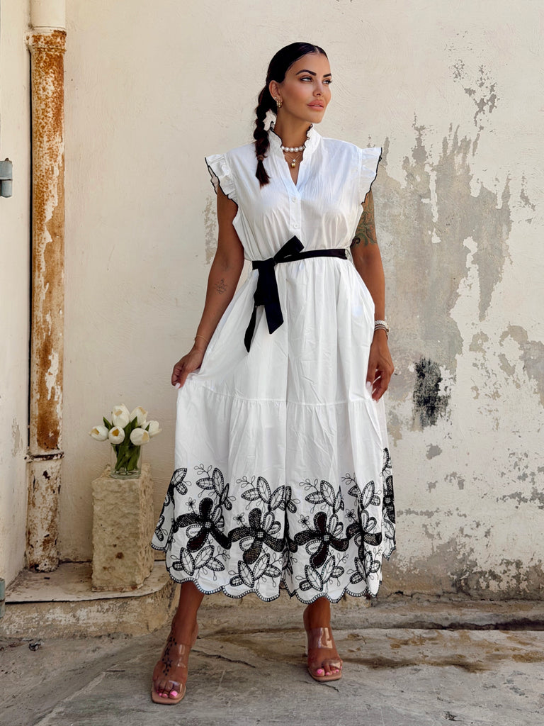 Isabella Noir Broderie Dress - Love my Body